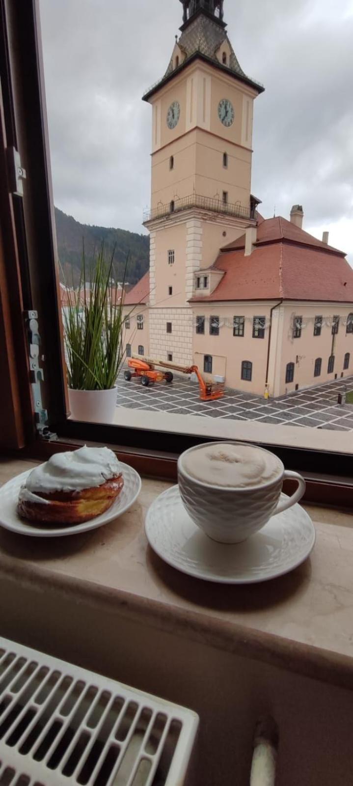 Mrhost Central Braşov Extérieur photo